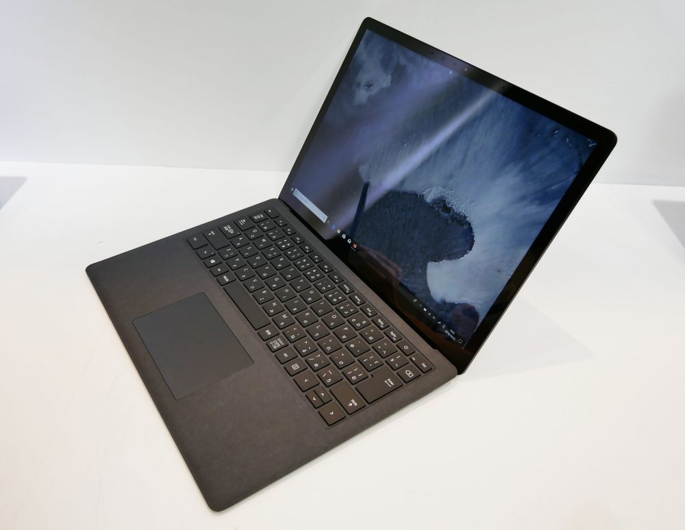 surface laptop 2 ブラック
